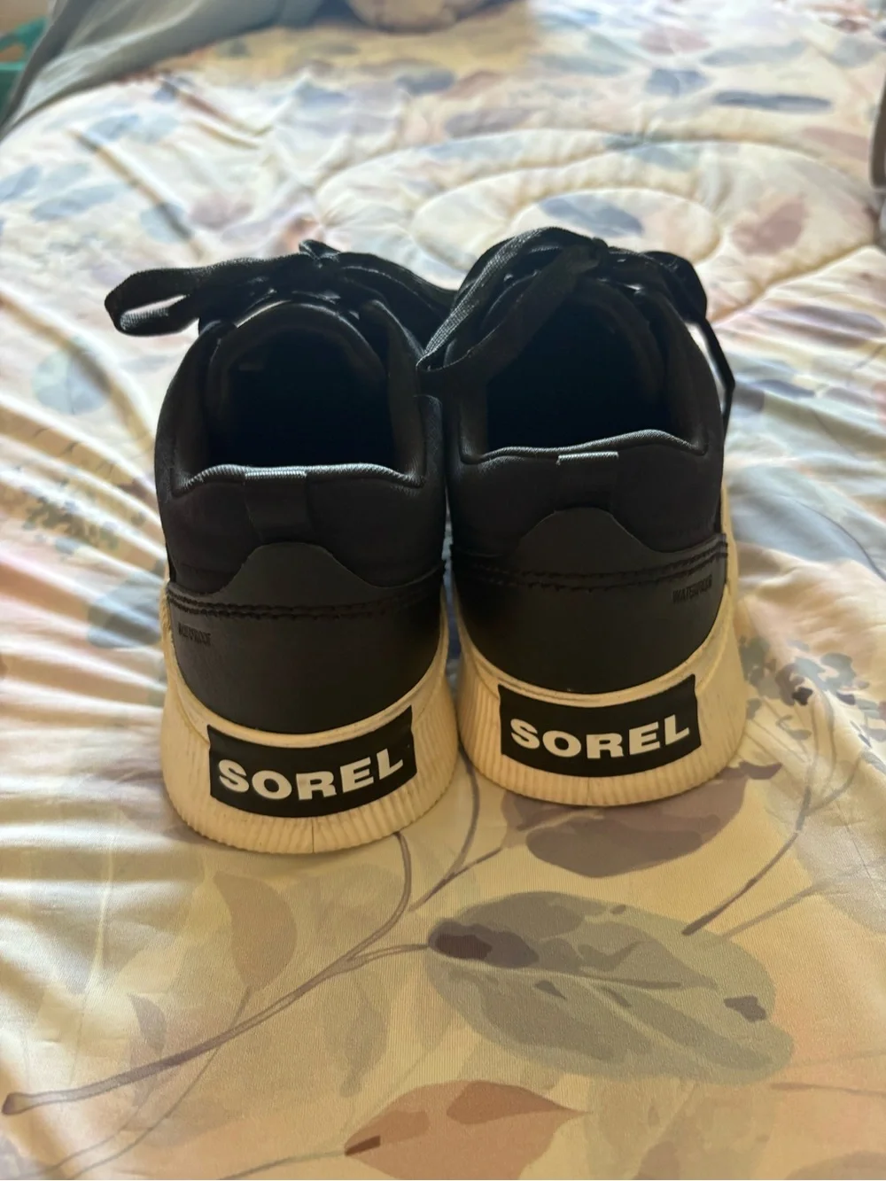 Sorel Women’s Black Low-Top Casual Sneakers